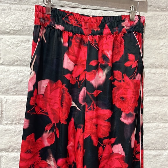 Victorias Secret new without tags rose pattern pajama bottoms - Picture 5 of 10